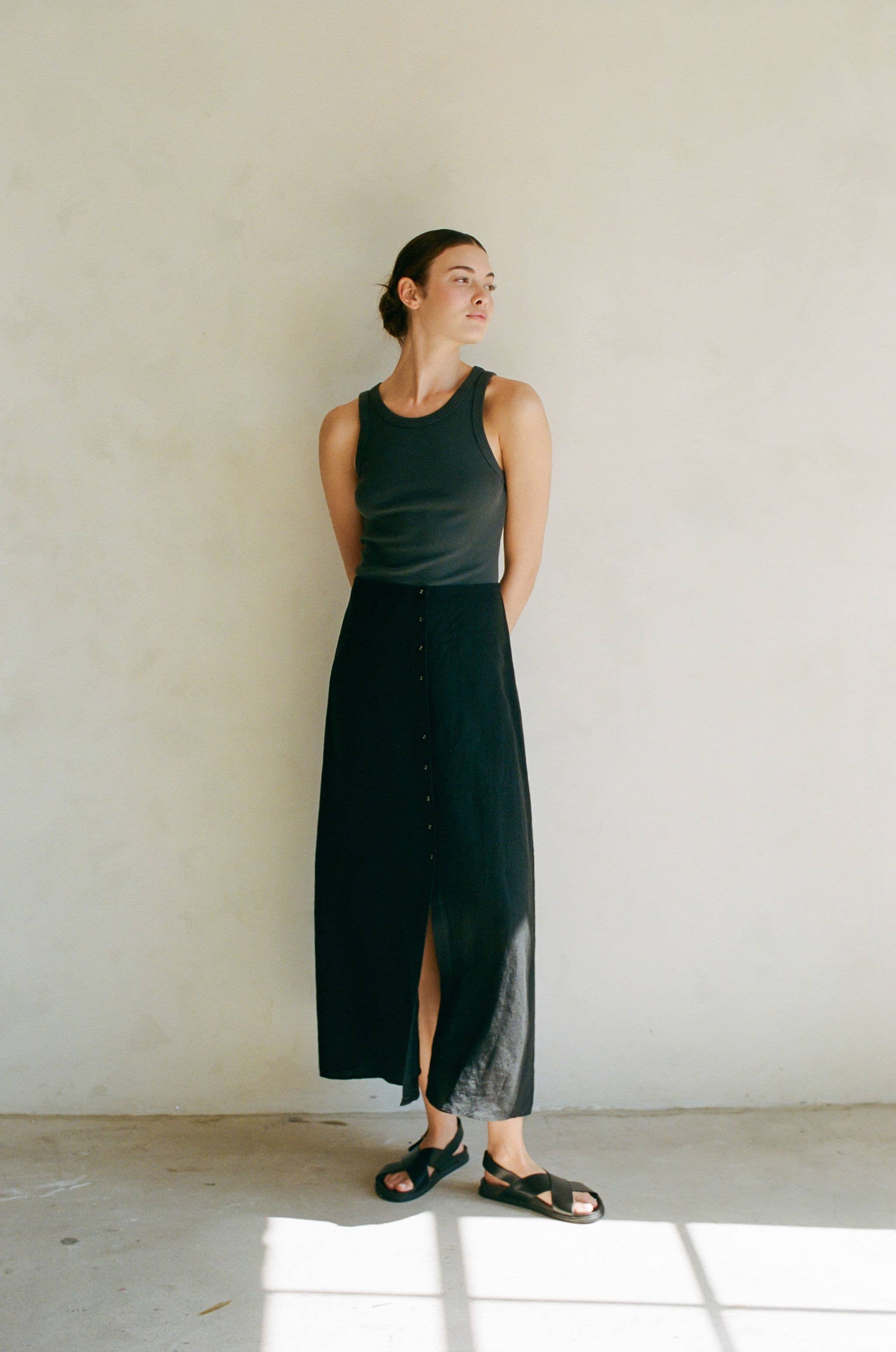 Savannah Woven Linen Skirt - Black