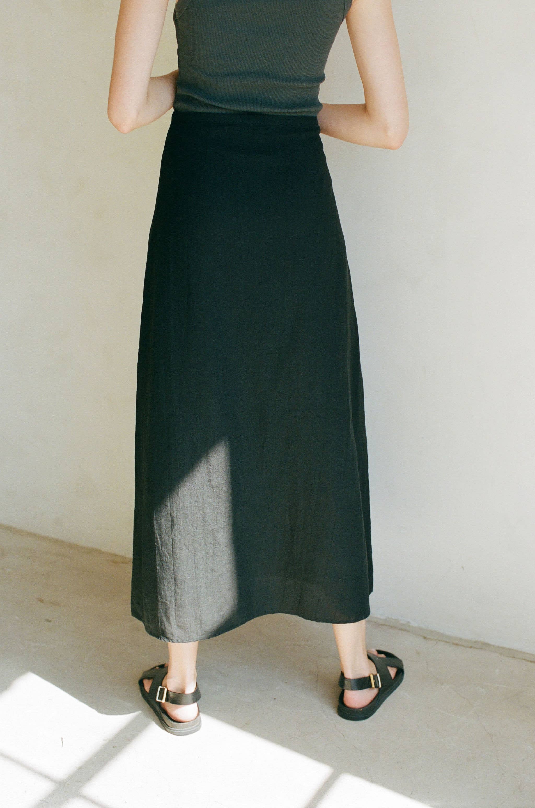 Savannah Woven Linen Skirt - Black